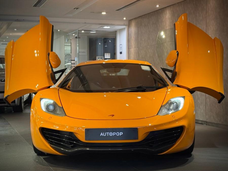 MP4 12C COUPE - Image 14